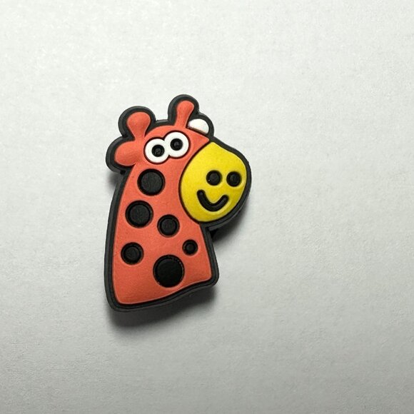 Accessories - Giraffe Head Croc Charm